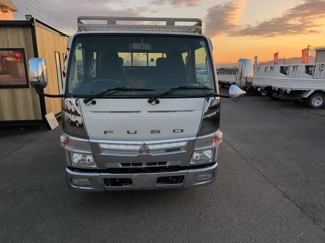 キャンター Ｗキャブ全低床　２トン積載！　Ｗキャブ！　トラック　低床！　ディーゼルターボ！　全長４６９０　幅１６９０　荷台寸法２１００　１６００　６ＡＴ！　三方開き！（7枚目）