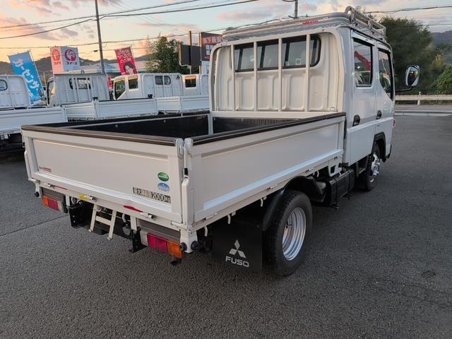 キャンター Ｗキャブ全低床　２トン積載！　Ｗキャブ！　トラック　低床！　ディーゼルターボ！　全長４６９０　幅１６９０　荷台寸法２１００　１６００　６ＡＴ！　三方開き！（17枚目）