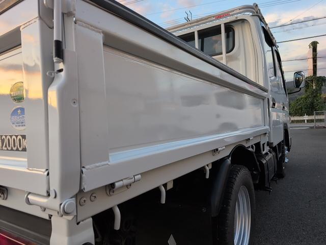 キャンター Ｗキャブ全低床　２トン積載！　Ｗキャブ！　トラック　低床！　ディーゼルターボ！　全長４６９０　幅１６９０　荷台寸法２１００　１６００　６ＡＴ！　三方開き！（30枚目）