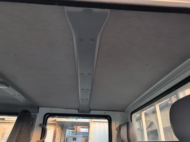 キャンター Ｗキャブ全低床　２トン積載！　Ｗキャブ！　トラック　低床！　ディーゼルターボ！　全長４６９０　幅１６９０　荷台寸法２１００　１６００　６ＡＴ！　三方開き！（44枚目）