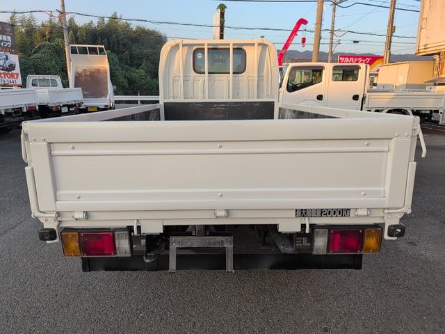 エルフトラック フラットロー　２トン積載！　低床！　ディーゼルターボ！　トラック１　全長４６９０　幅１６９０　荷台寸法３１００　１６００　５ＭＴ！　三方開き！（15枚目）