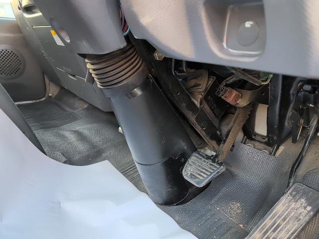 エルフトラック フラットロー　２トン積載！　低床！　ディーゼルターボ！　トラック１　全長４６９０　幅１６９０　荷台寸法３１００　１６００　５ＭＴ！　三方開き！（50枚目）