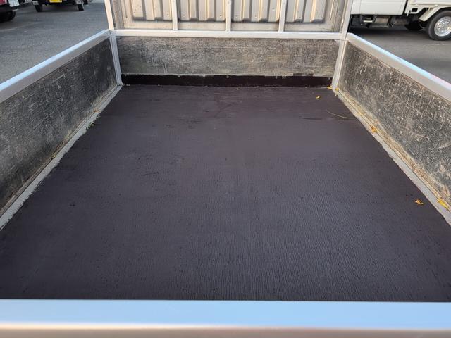 アトラストラック ＷキャブフルスーパーローＤＸ　Ｗキャブ！１２５０積載！　フルスーパーロー！　ディーゼルターボ！トラック　　全長４６９０　幅１６９０　荷台寸法２１００　１６００　５ＭＴ！　三方開き！（20枚目）