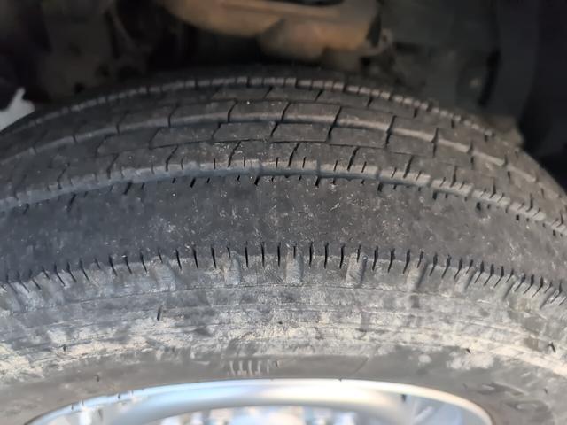 アトラストラック ＷキャブフルスーパーローＤＸ　Ｗキャブ！１２５０積載！　フルスーパーロー！　ディーゼルターボ！トラック　　全長４６９０　幅１６９０　荷台寸法２１００　１６００　５ＭＴ！　三方開き！（38枚目）