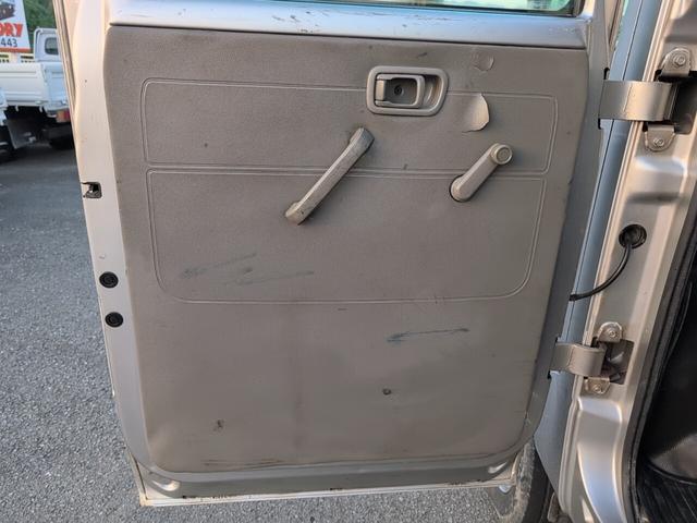 アトラストラック ＷキャブフルスーパーローＤＸ　Ｗキャブ！１２５０積載！　フルスーパーロー！　ディーゼルターボ！トラック　　全長４６９０　幅１６９０　荷台寸法２１００　１６００　５ＭＴ！　三方開き！（40枚目）