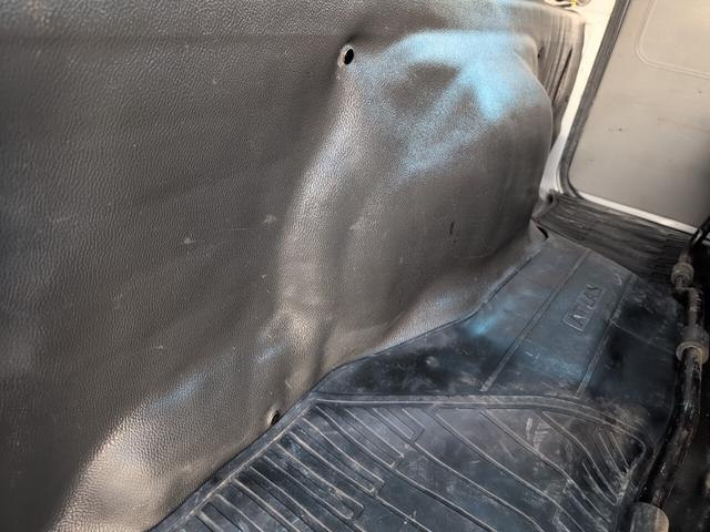 アトラストラック ＷキャブフルスーパーローＤＸ　Ｗキャブ！１２５０積載！　フルスーパーロー！　ディーゼルターボ！トラック　　全長４６９０　幅１６９０　荷台寸法２１００　１６００　５ＭＴ！　三方開き！（42枚目）