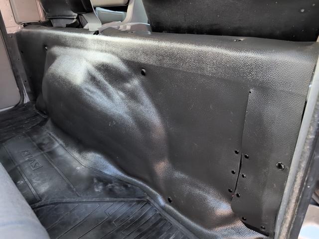 アトラストラック ＷキャブフルスーパーローＤＸ　Ｗキャブ！１２５０積載！　フルスーパーロー！　ディーゼルターボ！トラック　　全長４６９０　幅１６９０　荷台寸法２１００　１６００　５ＭＴ！　三方開き！（56枚目）