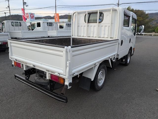 アトラストラック ＷキャブショートフルスーパーローＤＸ　４ＷＤ　１１５０キロ積載！　低床！　ディーゼルターボ！　全長４５７０　幅１６９０　荷台寸法２０００　１６００　５ＭＴ！　三方開き！（17枚目）