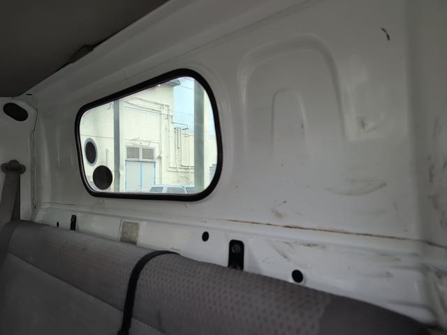 アトラストラック ＷキャブショートフルスーパーローＤＸ　４ＷＤ　１１５０キロ積載！　低床！　ディーゼルターボ！　全長４５７０　幅１６９０　荷台寸法２０００　１６００　５ＭＴ！　三方開き！（46枚目）