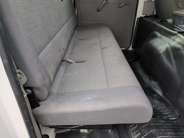 アトラストラック ＷキャブショートフルスーパーローＤＸ　４ＷＤ　１１５０キロ積載！　低床！　ディーゼルターボ！　全長４５７０　幅１６９０　荷台寸法２０００　１６００　５ＭＴ！　三方開き！（56枚目）