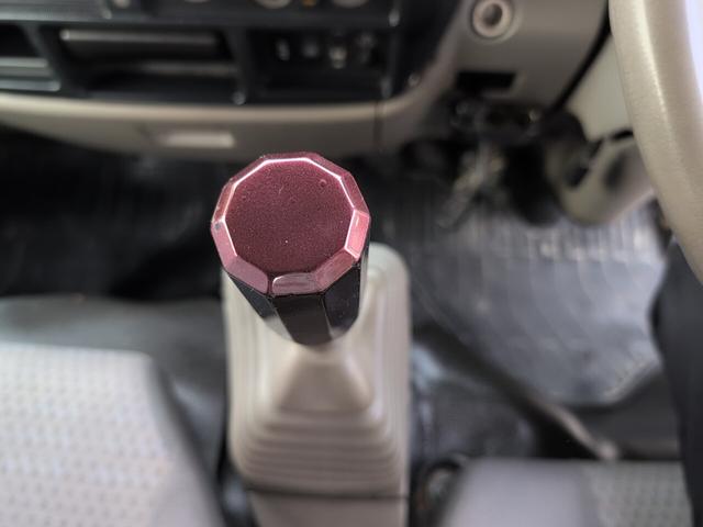 アトラストラック ＷキャブショートフルスーパーローＤＸ　４ＷＤ　１１５０キロ積載！　低床！　ディーゼルターボ！　全長４５７０　幅１６９０　荷台寸法２０００　１６００　５ＭＴ！　三方開き！（69枚目）