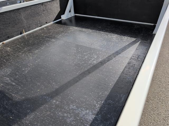 アトラストラック ＷキャブフルスーパーローＤＸ　Ｗキャブ　Ｗピック　１２５０積載！　低床！　ディーゼルターボ！　全長４６９０　幅１６９０　荷台寸法２１００　１６００　５ＭＴ！　三方開き！　トラック（37枚目）