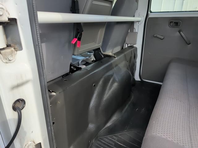 アトラストラック ＷキャブフルスーパーローＤＸ　Ｗキャブ　Ｗピック　１２５０積載！　低床！　ディーゼルターボ！　全長４６９０　幅１６９０　荷台寸法２１００　１６００　５ＭＴ！　三方開き！　トラック（43枚目）