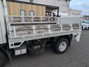 様々なタイプの中古車トラックを取り扱っております。