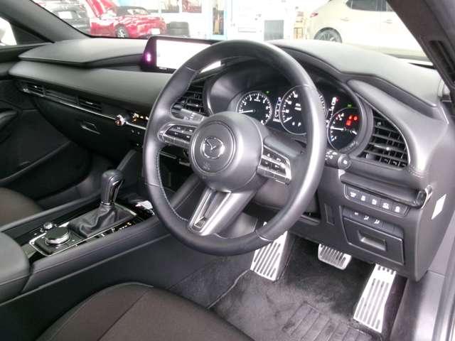 ＭＡＺＤＡ３ファストバック ２０ＳプロアクティブＴ－Ｓ　アルミ　ナビ　ＴＶ　３６０度モニター（11枚目）