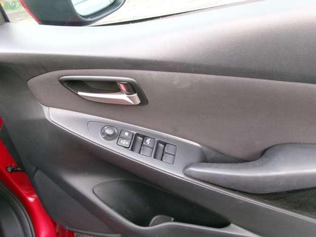 デミオ １５Ｓ　ナビ　ＴＶ（8枚目）