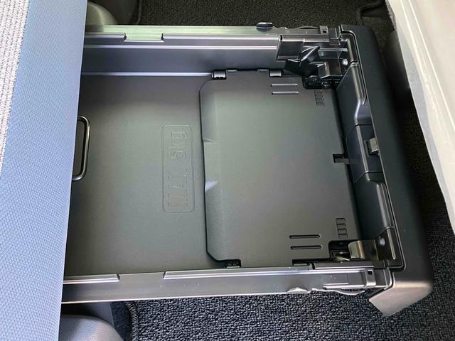 ムーヴキャンバス ストライプスＧ　バックカメラ　両側電動スライドドア　クリアランスソナー　衝突被害軽減システム　オートライト　ＬＥＤヘッドランプ　スマートキー　アイドリングストップ　電動格納ミラー　シートヒーター　ベンチシート　ＣＶＴ（42枚目）