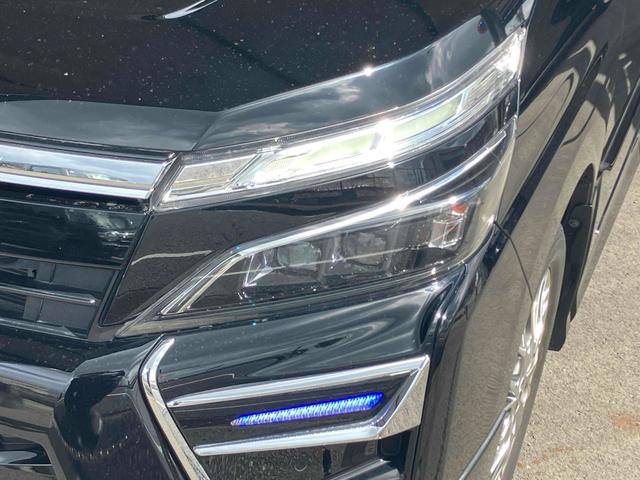 ヴォクシー ハイブリッドＺＳ　煌ＩＩＩ　ドライブレコーダー　ＥＴＣ　バックカメラ　ナビ　クリアランスソナー　オートクルーズコントロール　レーンアシスト　衝突被害軽減システム　両側電動スライドドア　オートマチックハイビーム　オートライト（34枚目）