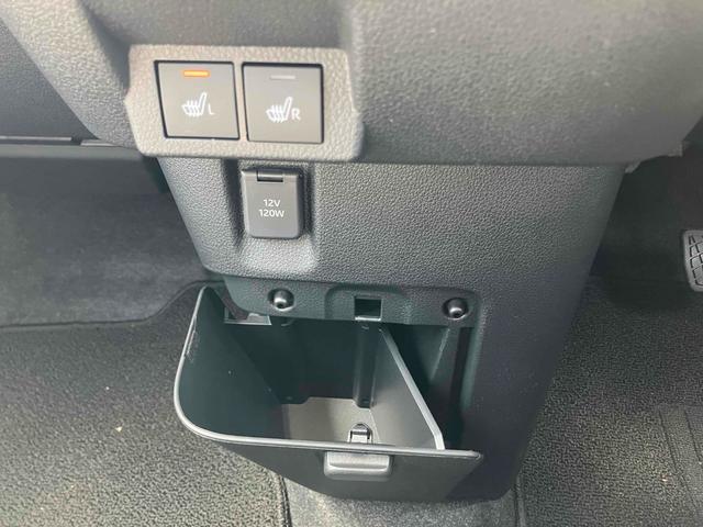 ムーヴキャンバス ストライプスＧ　バックカメラ　両側電動スライドドア　クリアランスソナー　レーンアシスト　衝突被害軽減システム　オートライト　ＬＥＤヘッドランプ　スマートキー　アイドリングストップ　電動格納ミラー　シートヒーター（9枚目）