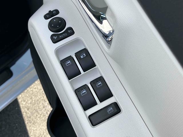 ムーヴキャンバス ストライプスＧ　バックカメラ　両側電動スライドドア　クリアランスソナー　レーンアシスト　衝突被害軽減システム　オートライト　ＬＥＤヘッドランプ　スマートキー　アイドリングストップ　電動格納ミラー　シートヒーター（38枚目）