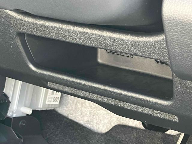 ムーヴキャンバス ストライプスＧ　バックカメラ　両側電動スライドドア　クリアランスソナー　レーンアシスト　衝突被害軽減システム　オートライト　ＬＥＤヘッドランプ　スマートキー　アイドリングストップ　電動格納ミラー　シートヒーター（40枚目）