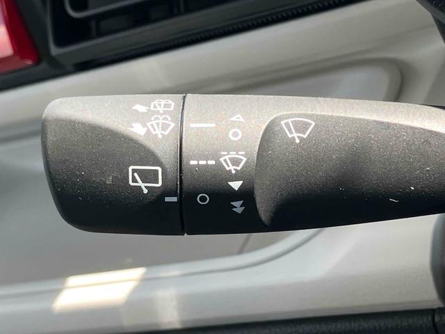 ムーヴキャンバス ストライプスＧ　バックカメラ　両側電動スライドドア　クリアランスソナー　レーンアシスト　衝突被害軽減システム　オートライト　ＬＥＤヘッドランプ　スマートキー　アイドリングストップ　電動格納ミラー　シートヒーター（42枚目）