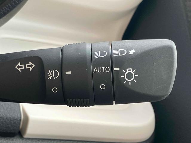 ムーヴキャンバス ストライプスＧ　バックカメラ　両側電動スライドドア　クリアランスソナー　レーンアシスト　衝突被害軽減システム　オートライト　ＬＥＤヘッドランプ　スマートキー　アイドリングストップ　電動格納ミラー　シートヒーター（43枚目）