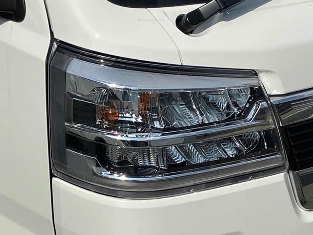 ハイゼットトラック ジャンボエクストラ　軽トラック　ＣＶＴ　衝突被害軽減システム　スマートキー　アイドリングストップ　電動格納ミラー　オートライト　ＥＳＣ　エアコン　パワーステアリング　パワーウィンドウ　運転席エアバッグ　助手席エアバッグ（19枚目）