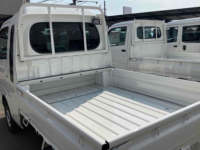 ハイゼットトラック ジャンボエクストラ　軽トラック　ＣＶＴ　衝突被害軽減システム　スマートキー　アイドリングストップ　電動格納ミラー　オートライト　ＥＳＣ　エアコン　パワーステアリング　パワーウィンドウ　運転席エアバッグ　助手席エアバッグ（24枚目）