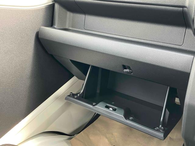 ハイゼットトラック ジャンボエクストラ　軽トラック　ＣＶＴ　衝突被害軽減システム　スマートキー　アイドリングストップ　電動格納ミラー　オートライト　ＥＳＣ　エアコン　パワーステアリング　パワーウィンドウ　運転席エアバッグ　助手席エアバッグ（42枚目）