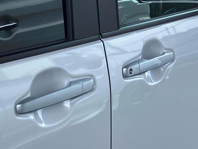 タント Ｘ　バックカメラ　両側スライド・片側電動　クリアランスソナー　レーンアシスト　衝突被害軽減システム　オートライト　ＬＥＤヘッドランプ　スマートキー　アイドリングストップ　電動格納ミラー　シートヒーター（21枚目）