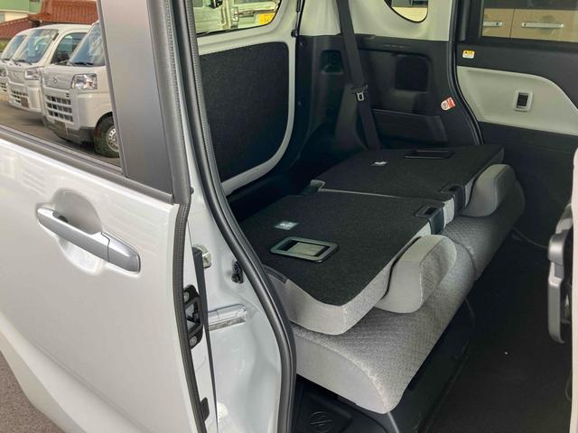 タント Ｘ　バックカメラ　両側スライド・片側電動　クリアランスソナー　レーンアシスト　衝突被害軽減システム　オートライト　ＬＥＤヘッドランプ　スマートキー　アイドリングストップ　電動格納ミラー　シートヒーター（29枚目）