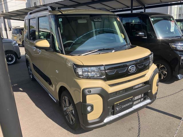 タント ファンクロスターボ　バックカメラ　両側電動スライドドア　クリアランスソナー　レーンアシスト　衝突被害軽減システム　オートライト　ＬＥＤヘッドランプ　ヘッドライトウォッシャー　スマートキー　アイドリングストップ（11枚目）