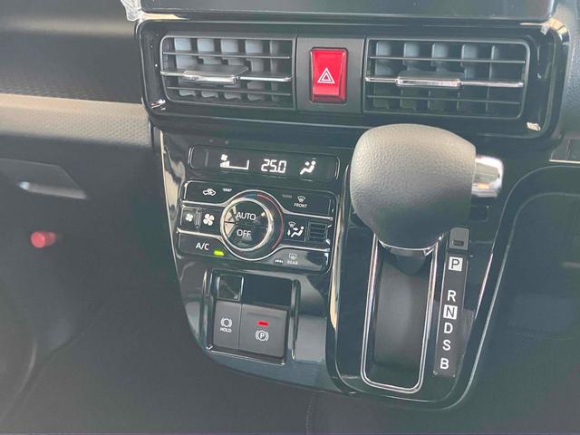 タント カスタムX バックカメラ 両側電動スライドドア TV クリアランスソナー 衝突被害軽減システム オートライト LEDヘッドランプ スマートキー アイドリングストップ 電動格納ミラー シートヒーター ベンチシート(6枚目)