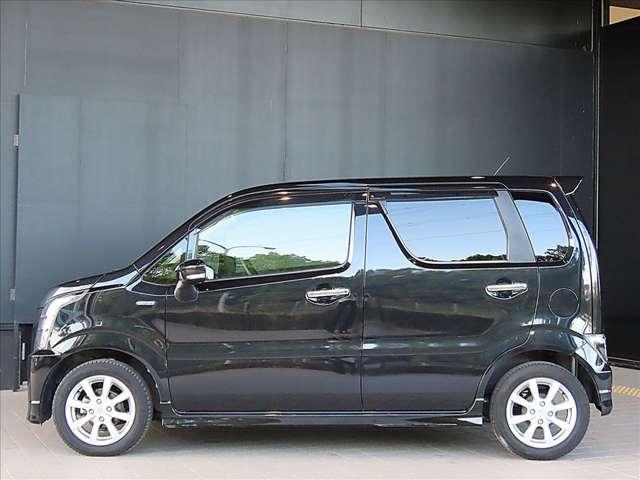 ワゴンＲスティングレー ６６０　スティングレー　ハイブリッド　Ｘ　ナビ　シートヒーター（4枚目）