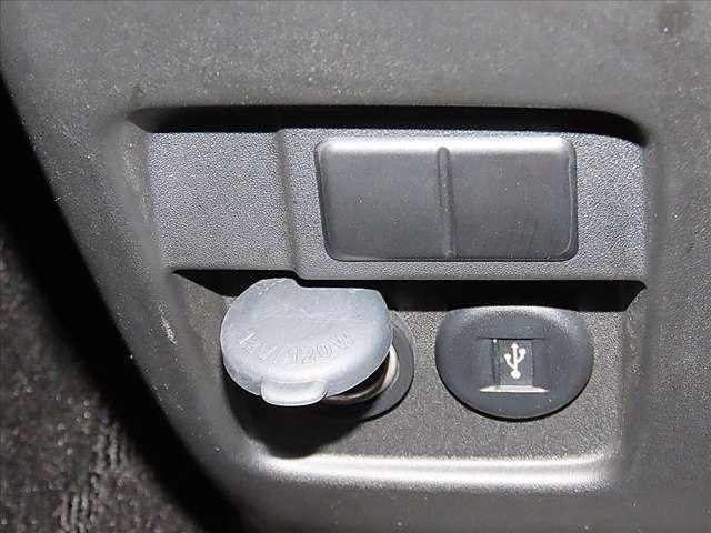 フレアワゴン ６６０　ハイブリッド　ＸＧ　純正メモリーナビ（20枚目）