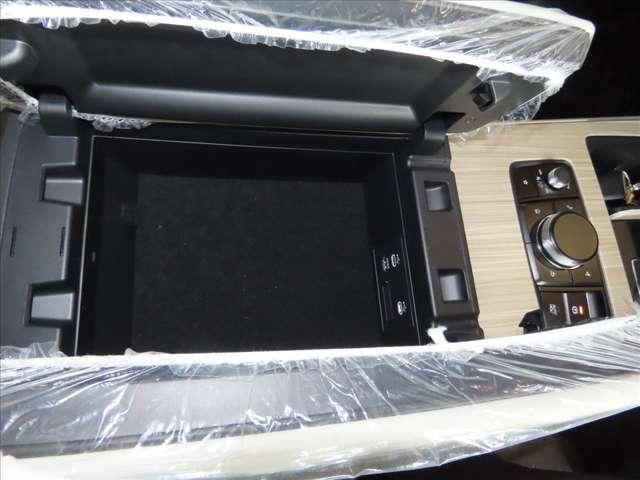 ＣＸ－６０ ３．３　ＸＤハイブリッド　エクスクルーシブ　モダン　ディーゼ　ナビ／ＥＴＣ／３６０度カメラ／禁煙車／前後２カメラ（18枚目）