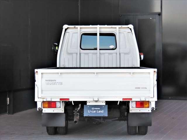 バネットトラック １．８　ＤＸ　ロング　ダブルタイヤ　４ＡＴ　積載１０００ｋｇ　禁煙車（8枚目）