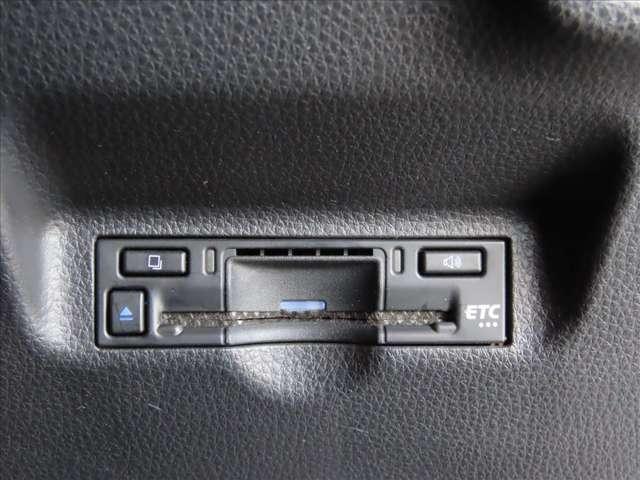 シエンタ １．５　Ｚ　ナビ／ＥＴＣ／両側ＰＳＤ／禁煙車／バックカメラ／ク（3枚目）