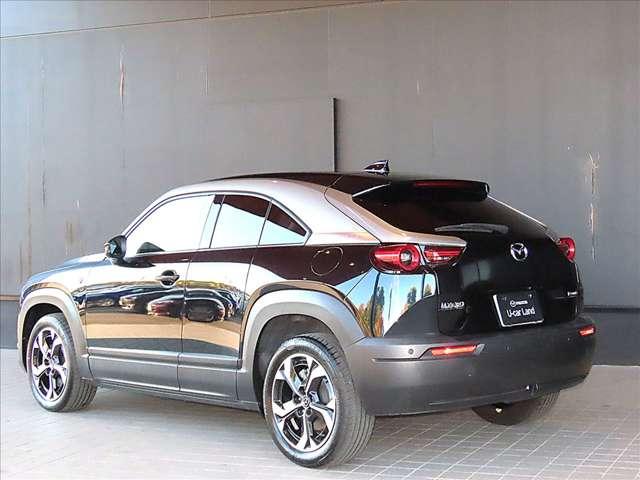 ＭＸ－３０ロータリーＥＶ ナチュラル　モノトーン　ナビ／ＥＴＣ／ＢＯＳＥ／禁煙車／３６０度カメラ／前席左（7枚目）