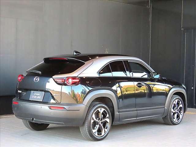 ＭＸ－３０ロータリーＥＶ ナチュラル　モノトーン　ナビ／ＥＴＣ／ＢＯＳＥ／禁煙車／３６０度カメラ／前席左（9枚目）