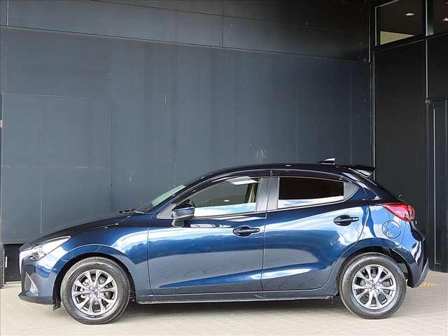 デミオ １．３　１３Ｓ　ツーリング　当社下取り／ワンオーナー／禁煙車／ナビ／ＥＴＣ／（7枚目）