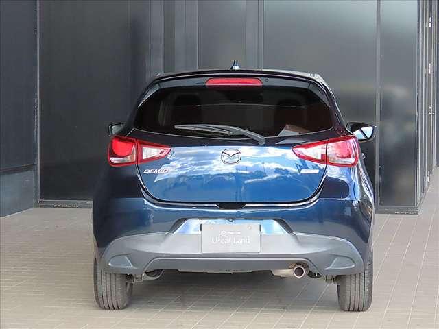 デミオ １．３　１３Ｓ　ツーリング　当社下取り／ワンオーナー／禁煙車／ナビ／ＥＴＣ／（11枚目）