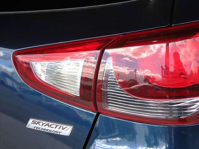 デミオ １．３　１３Ｓ　ツーリング　当社下取り／ワンオーナー／禁煙車／ナビ／ＥＴＣ／（12枚目）