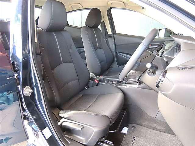 デミオ １．３　１３Ｓ　ツーリング　当社下取り／ワンオーナー／禁煙車／ナビ／ＥＴＣ／（17枚目）