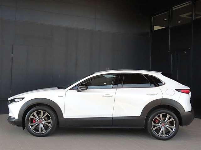 ＣＸ－３０ １．８　ＸＤ　１００周年　特別記念車　ディーゼルターボ　ナビ／ＥＴＣ／ワンオーナー／禁煙車／ＢＯＳＥ／２カメ（8枚目）