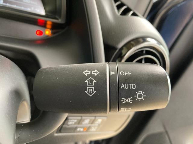 １．５　１５Ｓ　スマート　エディション　ワンオーナー車　マツダコネクト　ミュージックプレイヤー接続可　ＵＳＢ入力端子　Ｂｌｕｅｔｏｏｔｈ接続　全周囲カメラ　ドライブレコーダー(18枚目)