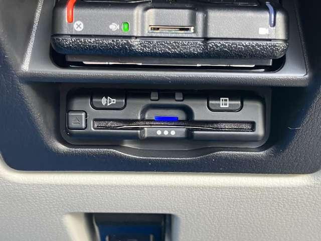 ＣＸ－６０ ３．３　ＸＤ　エクスクルーシブ　モード　ディーゼルターボ　４　ワンオーナー　３６０°ビューモニター　パノラマルーフ　ＢＯＳＥスピーカー　ミュージックプレイヤー接続可　ＵＳＢ入力端子	Ｂｌｕｅｔｏｏｔｈ接続（12枚目）