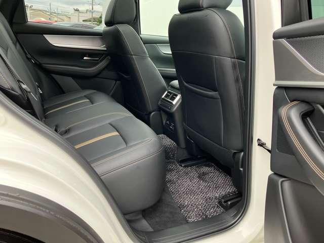ＣＸ－６０ ３．３　ＸＤ　エクスクルーシブ　モード　ディーゼルターボ　ワンオーナー　マツダコネクトナビ　ＥＴＣ車載器　３６０°カメラ　ミュージックプレイヤー接続可　前後ドライブレコーダー　ＵＳＢ入力端子	Ｂｌｕｅｔｏｏｔｈ接続（17枚目）