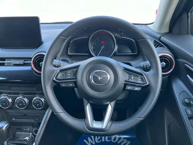 MAZDA2 1.5 15S ブラック トーン エディション ワンオーナー マツダコネクトナビゲーション フルセグTV ETC車載器 バックカメラ レーダークルーズコントロール コーナーセンサー(4枚目)